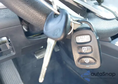 2019 Hyundai Elantra Se from USA, damaged, VIN KMHD74LFXKU866087